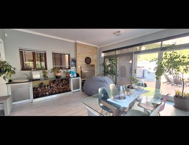 5 BEDROOM PROPERTY TO RENT IN WATERKLOOF